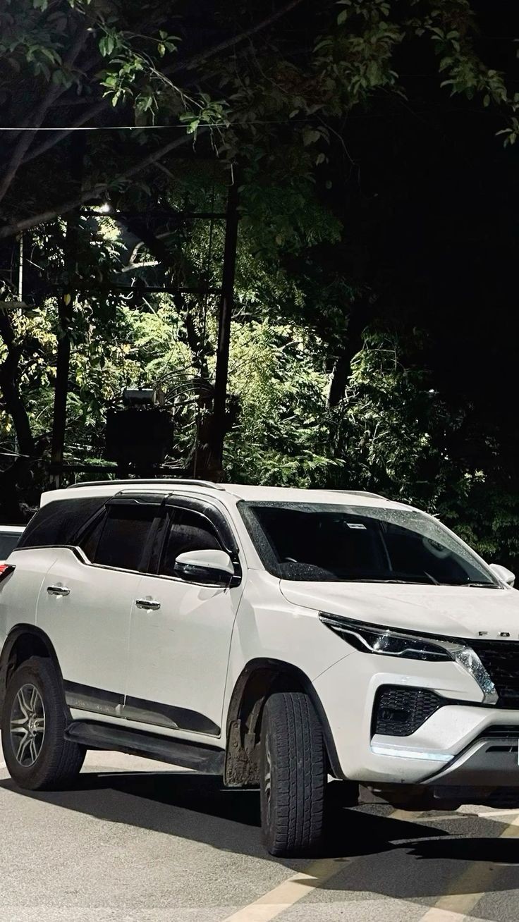 fortuner wallpaper