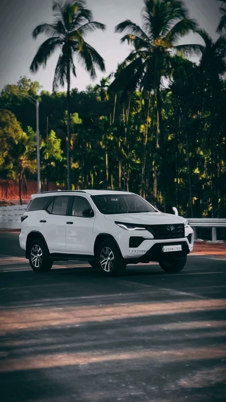 fortuner wallpaper